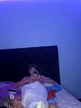 CUB4N1TX_xx webcam