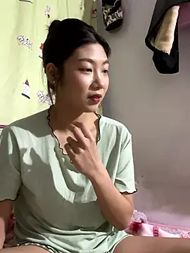 chibaoao66 (F teen) - 赚够3000就休息