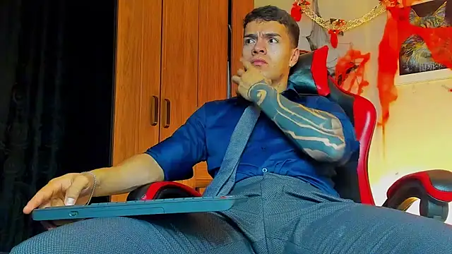ALPHA_DOMINUS_ webcam