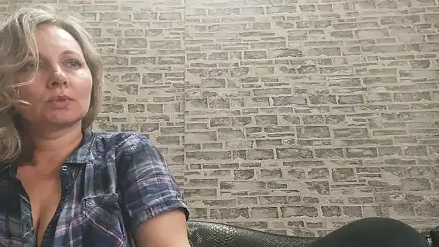 EdithManning webcam
