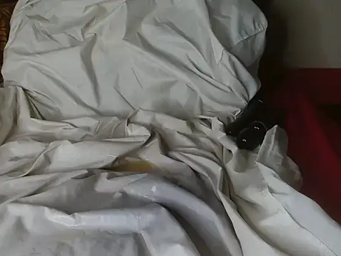 QUEENOFSQUIRT02