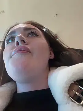  KiraSunshine chat room