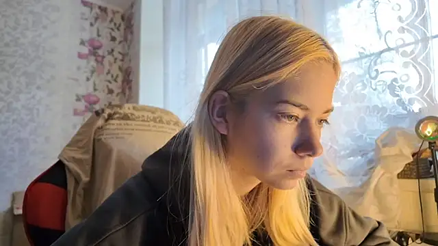 Witching_Moon webcam