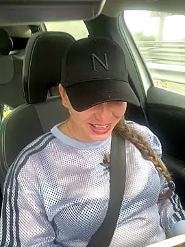 Cristalmegan webcam