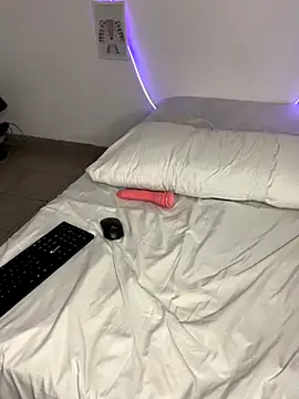 sharonnatasha webcam