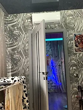 Queen_of_pain webcam