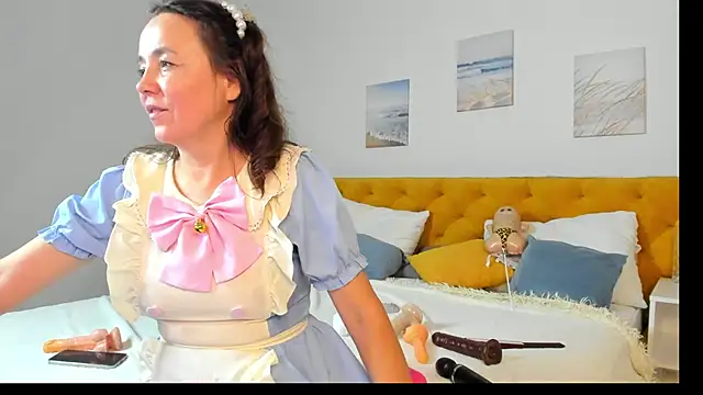 Kira_Adler webcam