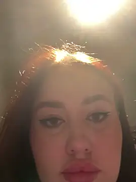 KiraSunshine webcam
