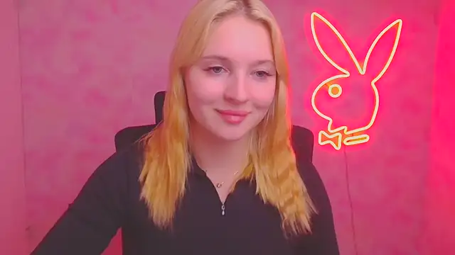 Milka_kiss_ webcam