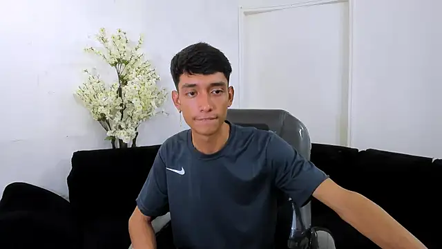 sir_of_lust (M young) - 🐱‍👤naked boy 💦