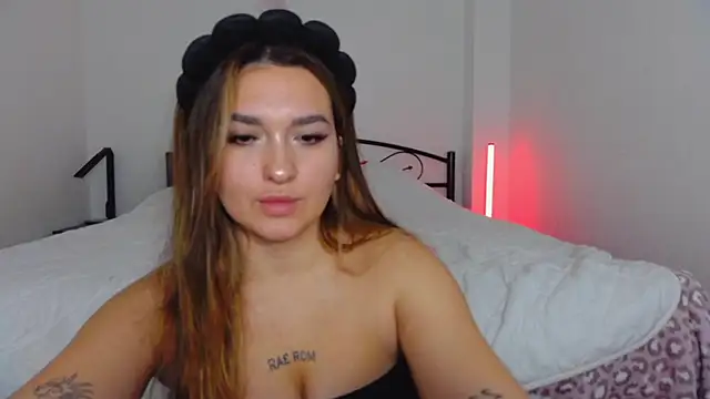 youremily_xx - YourEmily_xx's free webcam - UK Sex Cams