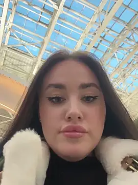 KiraSunshine webcam