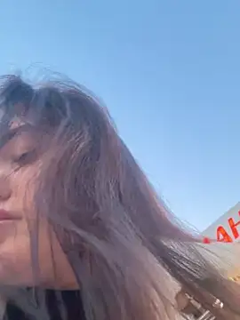 KiraSunshine webcam