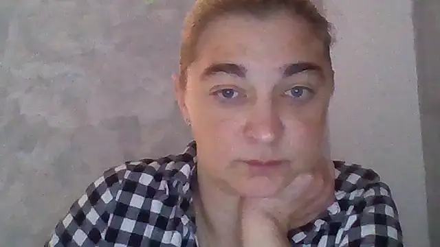 goldenangelmilf - GoldenAngelMilf's free webcam - UK Sex Cams