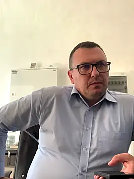 mike8523 (Ask my age) - #bisexuals #brunettes #cam2cam #cheapest-privates #chunky #daddies #ejaculation #handjob #hd #latin #leather #masturbation #mobile #office #shower #small-audience