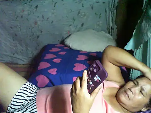 milagrose_rose webcam