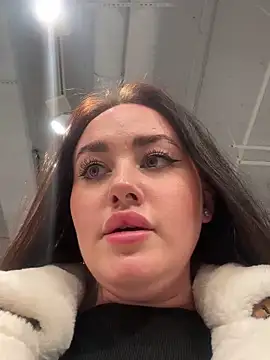 KiraSunshine webcam