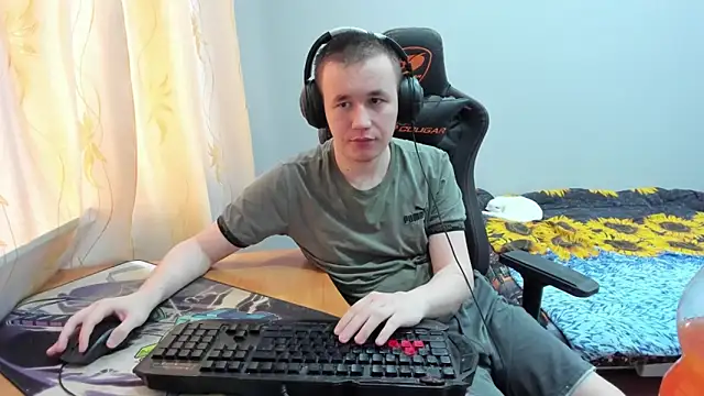 iliaskrislove webcam
