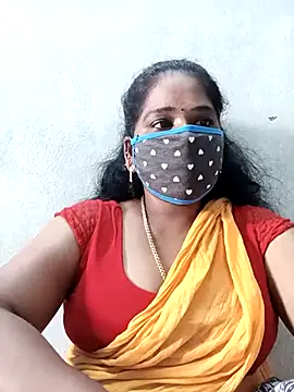 MaaliiiPonuTamil webcam