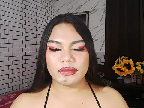 TSbrianaHugeCock webcam