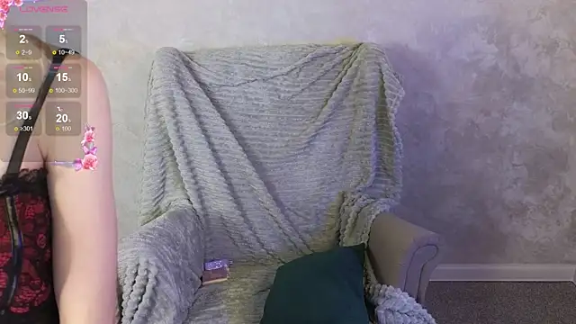 MillaHolt webcam