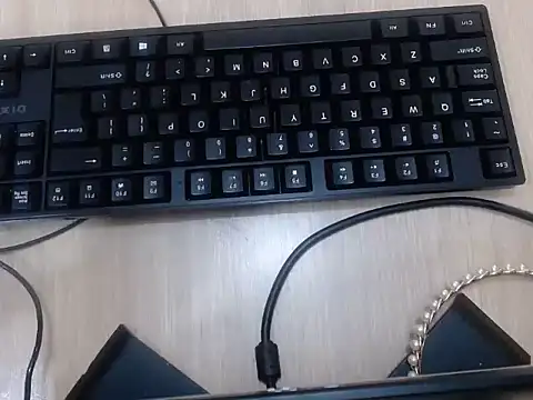 SweetDivaXX webcam