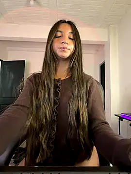 aly_golden_ webcam