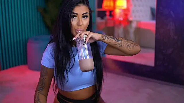 ArabellaPosh webcam