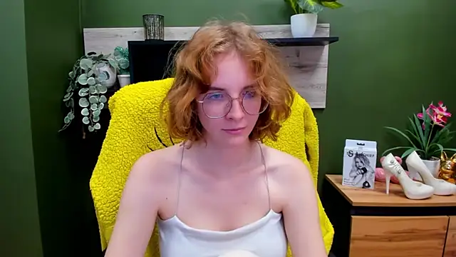 juicyPenny webcam
