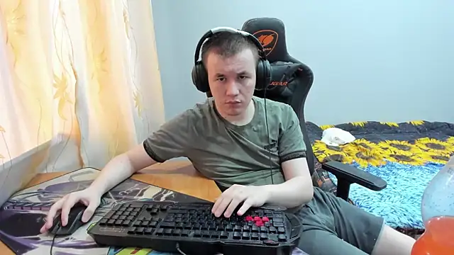 iliaskrislove webcam