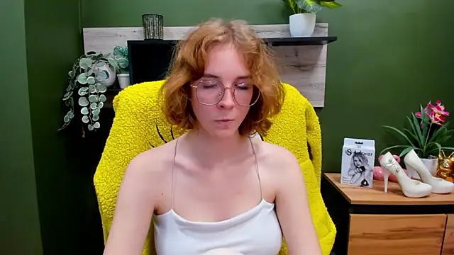 juicyPenny webcam