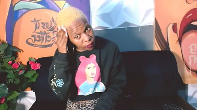 Ebonystormxxx webcam