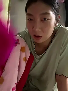 chibaoao66 (F teen) - 赚够3000就休息