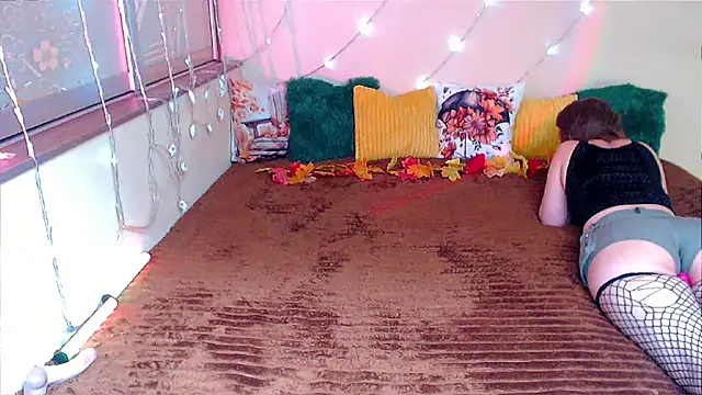 LizaSenri webcam