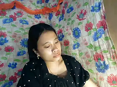 Pinay_Skinny18 webcam