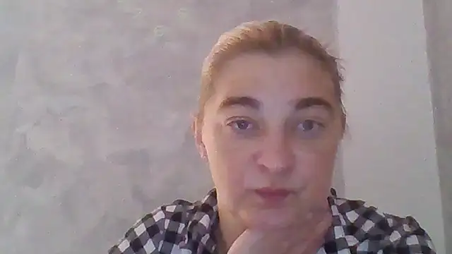 GoldenAngelMilf webcam