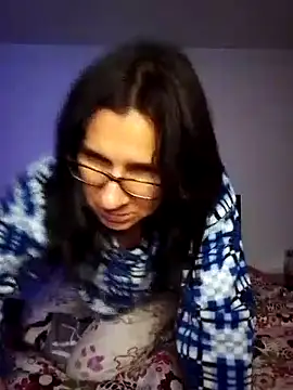 Cameron_puppy webcam