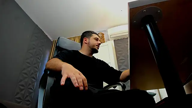 JoshKnights webcam