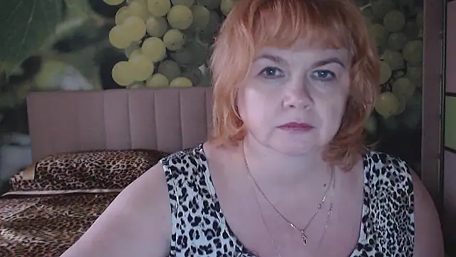 LilyHotlens webcam