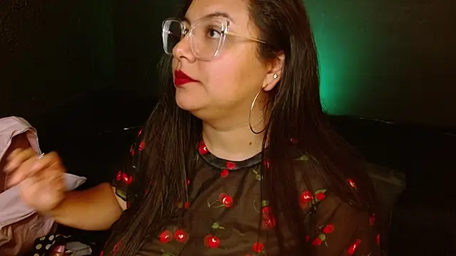 Tiana1126 webcam