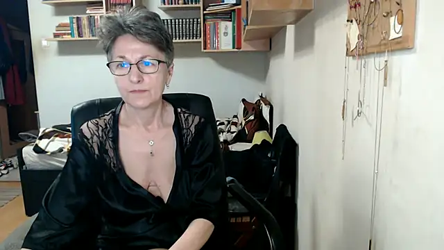 katemodel webcam