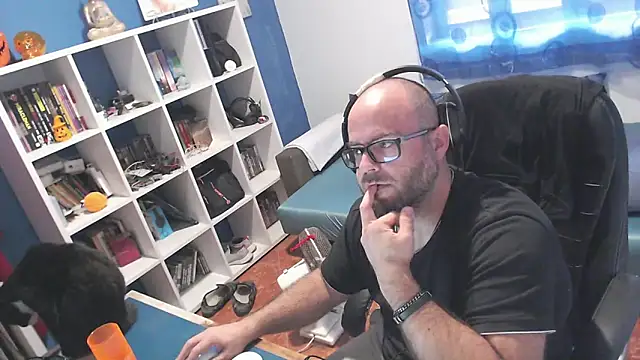 ravingr4d4 webcam