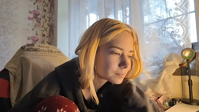 Witching_Moon webcam
