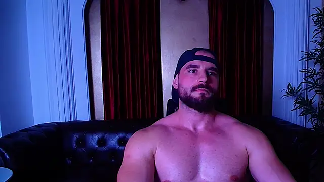 AdamJamesonn webcam