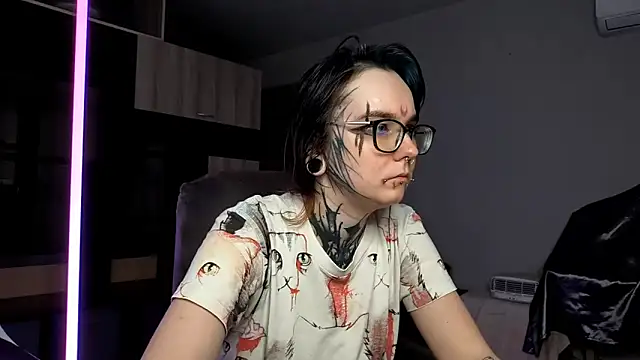 HighelikeGirl webcam
