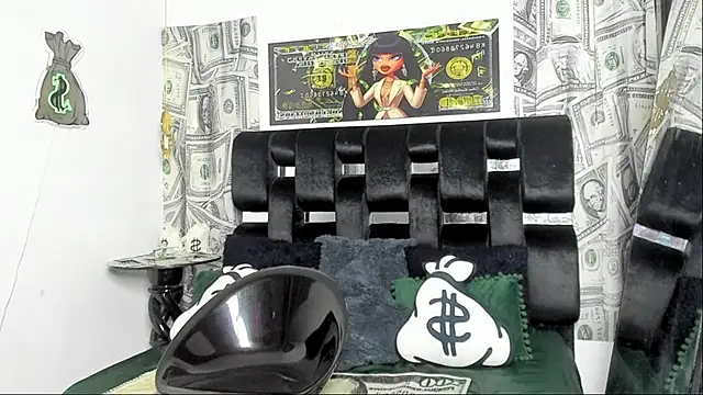 Latin_Doll13 webcam