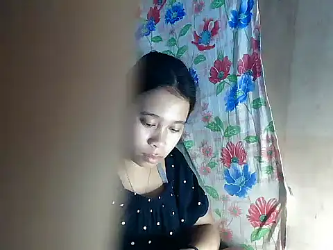 Pinay_Skinny18 webcam