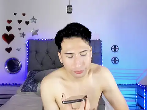 thevanillared webcam