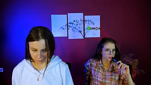 esme_moore_ webcam