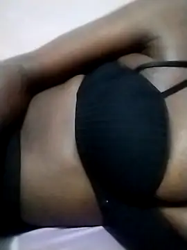 hungrydog18 webcam